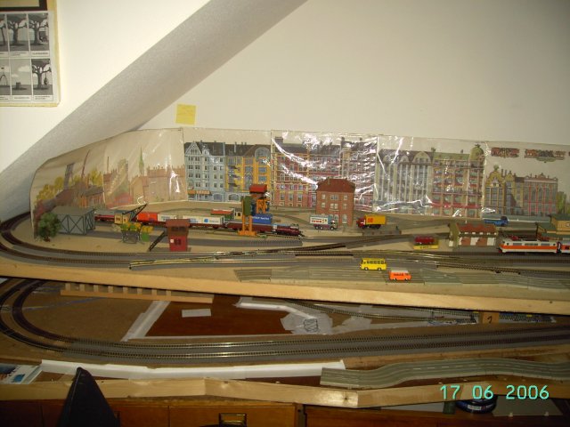 [Bild: 2020_Uebersicht%20Containerterminal.jpg]