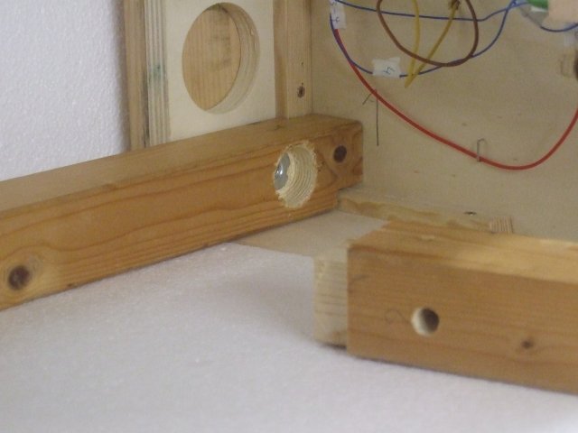 [Bild: M026_Modulbeine.JPG]