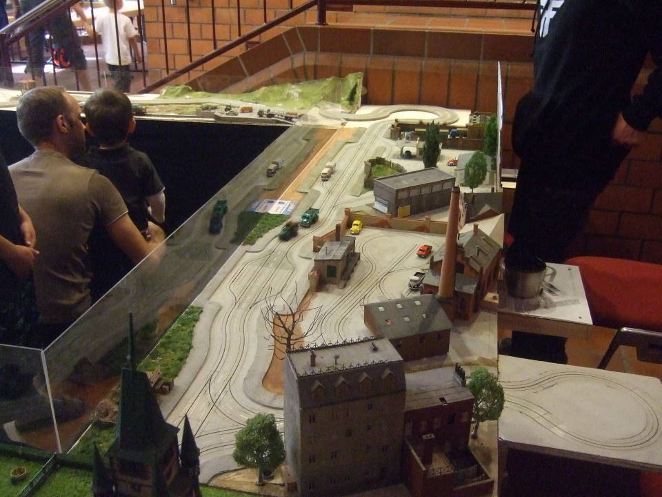 [Bild: MaschinenfabrikPuhlheim2011.JPG]