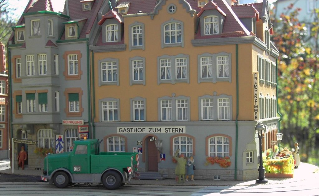 [Bild: 02_LKWVorGasthof.jpg]