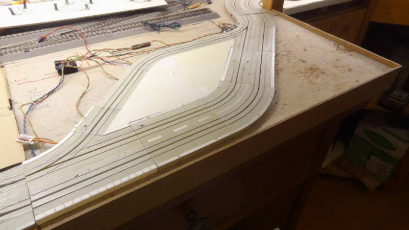 [Bild: ZwischenbahnhofAufbau0120.JPG]