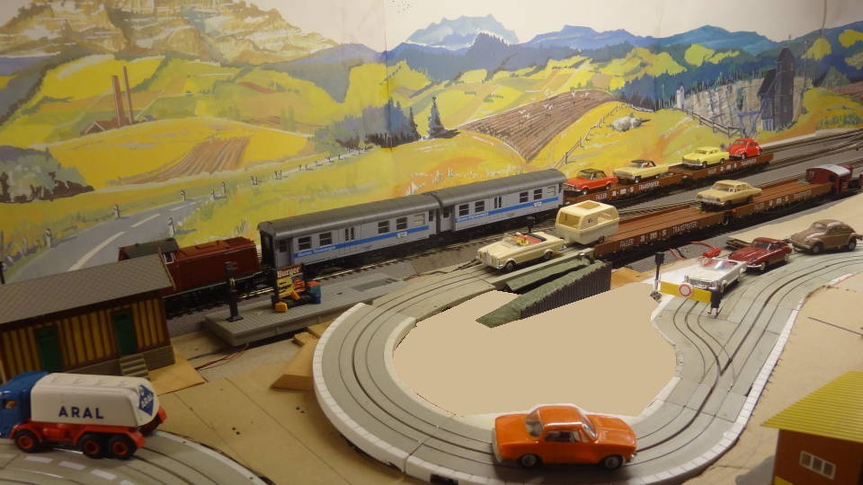 [Bild: ZwischenbahnhofAufbau0245.JPG]