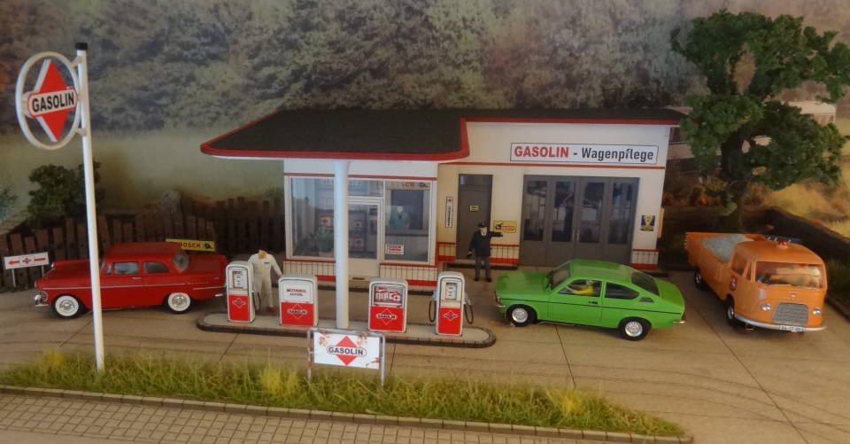 [Bild: ZwischenbahnhofAufbau0247.JPG]